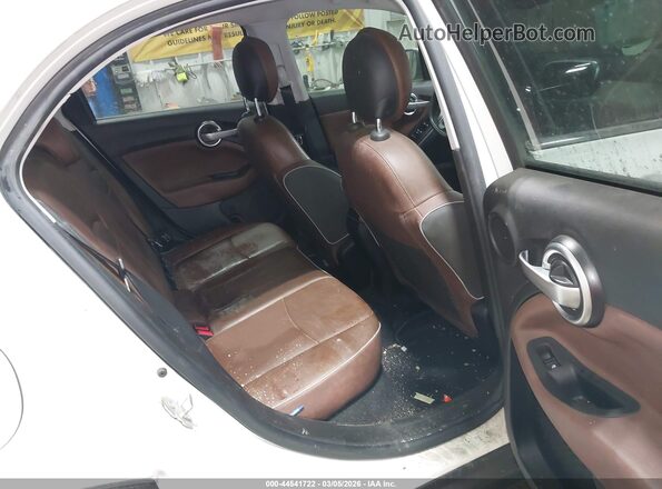 ZFBCFYDT9GP379583 2016 FIAT 500X Белый Вид наклейки с VIN-кодом