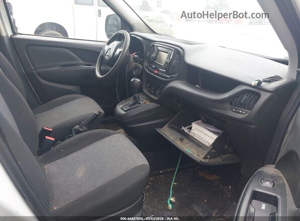 ZFBERFAB3J6H94575 2018 RAM PROMASTER CITY White Widok wnętrza z przodu