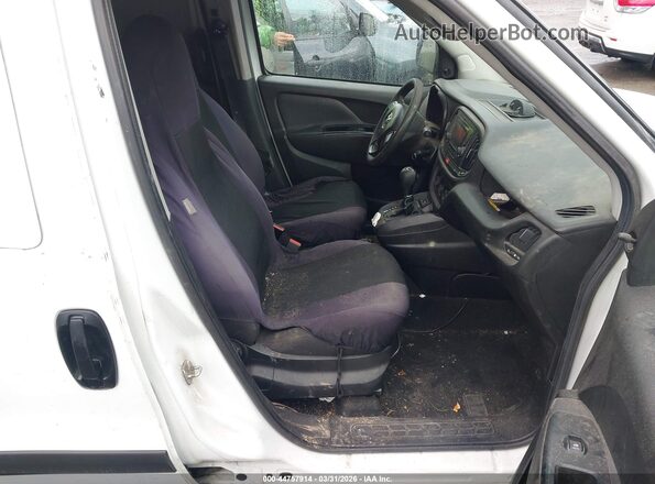 ZFBERFAT8G6B33108 2016 RAM PROMASTER CITY White Widok wnętrza z przodu