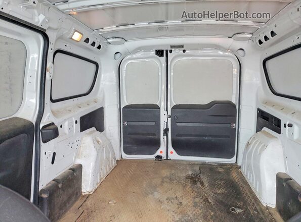 ZFBERFBT1G6A95316 2016 RAM PROMASTER White Widok tylnych siedzeń