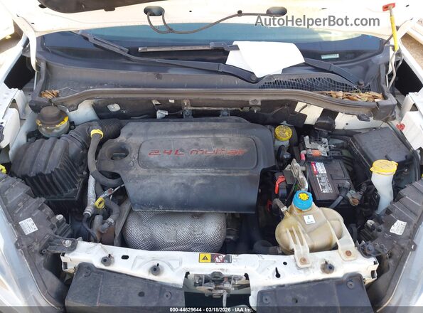 ZFBHRFAB2K6M45855 2019 RAM PROMASTER CITY Белый Вид сзади