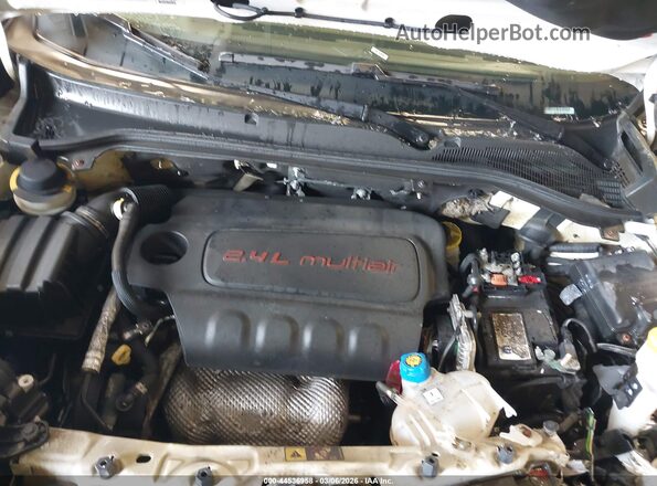 ZFBHRFAB4M6T48563 2021 RAM PROMASTER CITY Белый Вид сзади