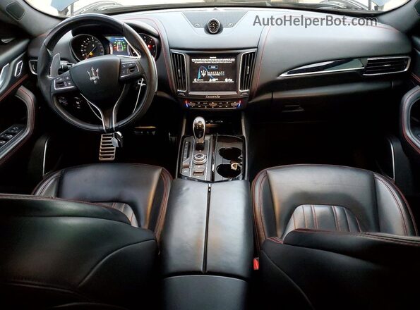 ZN661XUS3HX220214 2017 MASERATI LEVANTE Black Вид панелі приладів