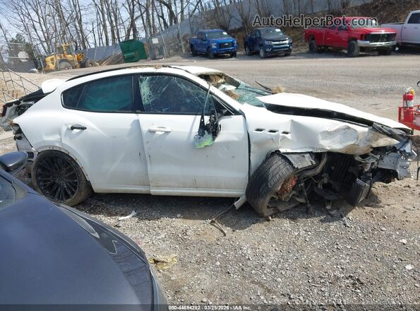 ZN661XUS4KX328204 2019 MASERATI LEVANTE White Widok zestawu wskaźników