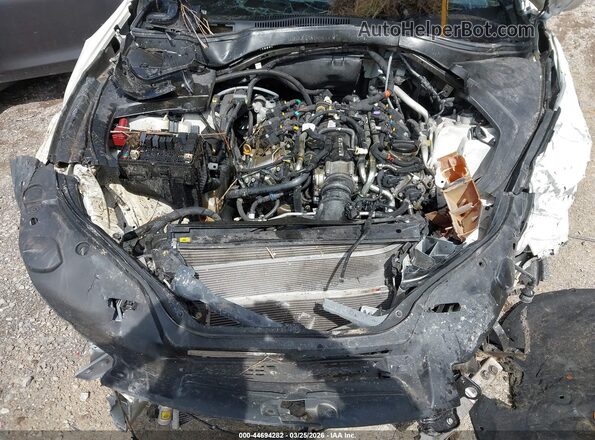 ZN661XUS4KX328204 2019 MASERATI LEVANTE White Widok z tyłu