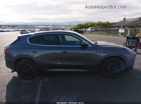 ZN682AVA3P7416001 2023 MASERATI GRECALE Gray Widok wnętrza z tyłu