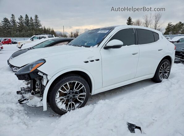 ZN682AVA3P7429072 2023 MASERATI GRECALE White წინა მარცხენა ხედი სამი მეოთხედიდან