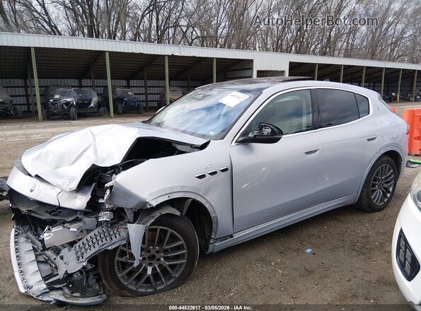 ZN682AVA3P7429475 2023 MASERATI GRECALE White Панорамний вид салону 360°
