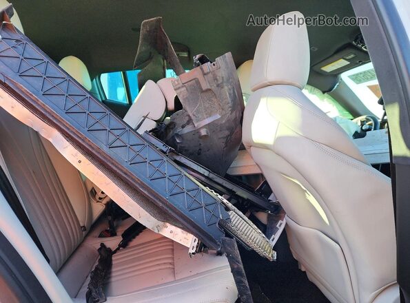 ZN6PMDAAXR7455233 2024 MASERATI GRECALE Белый Вид задних сидений