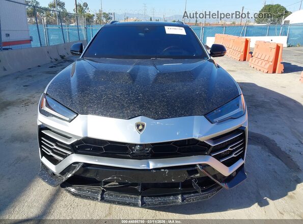 ZPBUA1ZL2KLA04790 2019 LAMBORGHINI URUS Silver Vista interior trasera