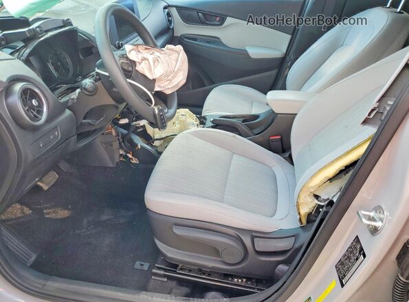 KM8K62AB6NU870429 2022 HYUNDAI KONA Серебряный Вид панели приборов