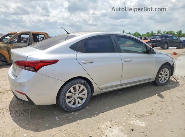 3KPC24A34JE018470 2018 HYUNDAI ACCENT Серебряный Передняя правая четверть