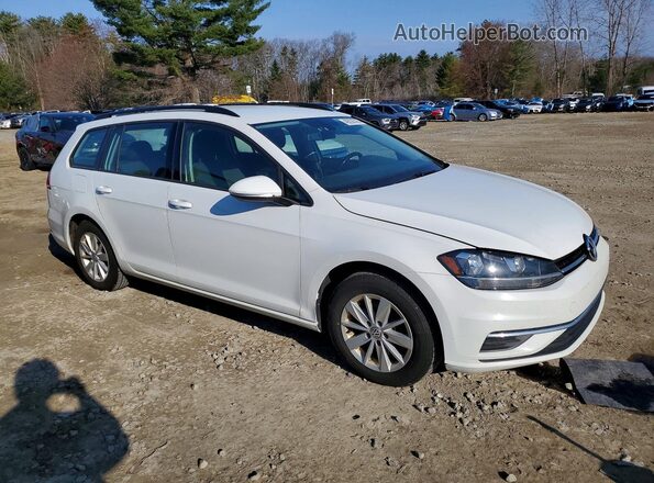 3VW717AU3JM768198 2018 VOLKSWAGEN GOLF Белый Передняя правая четверть