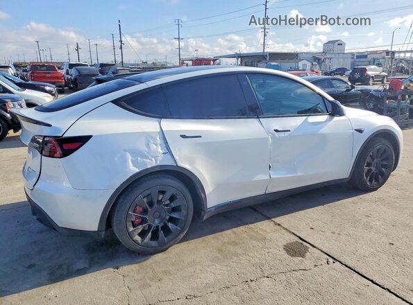 7SAYGDEE0PA052489 2023 TESLA MODEL Y White Przód prawy