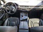 2017 Audi Q7 Серебряный vin: WA1LAAF7XHD033655