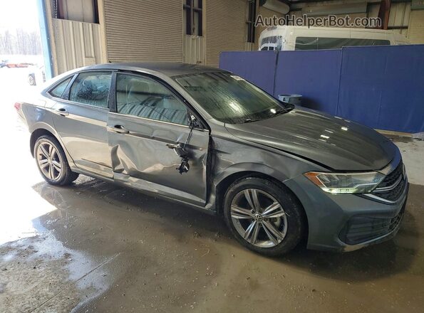 3VWEM7BU3RM050448 2024 VOLKSWAGEN JETTA Gray Widok z przodu