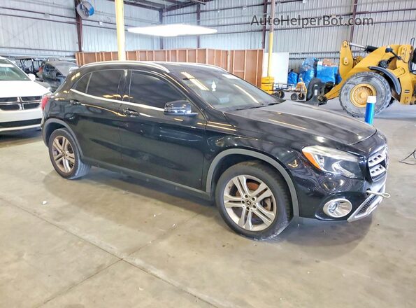WDCTG4EB7JJ404221 2018 MERCEDES-BENZ GLA-CLASS Black Widok z przodu