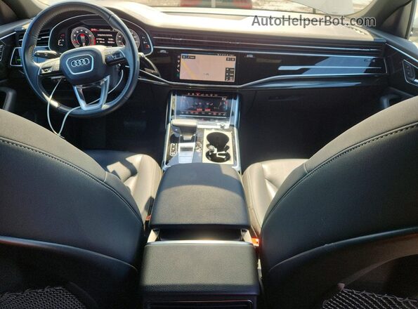 WA1CVAF18KD014559 2019 AUDI Q8 White Вид щитка приладів