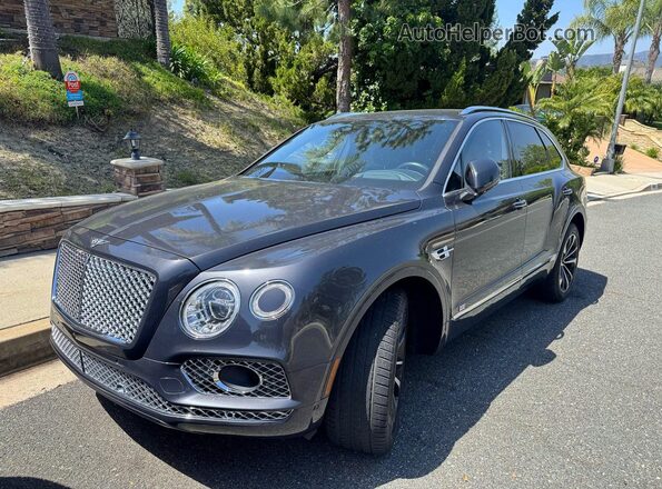 SJAAC2ZV6HC015264 2017 BENTLEY BENTAYGA Бирюзовый Задняя правая четверть