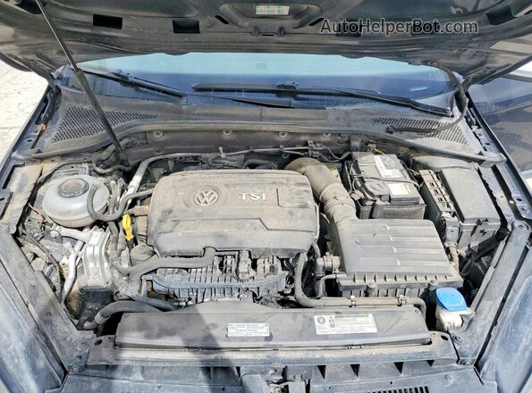 3VWH17AU3JM759439 2018 VOLKSWAGEN GOLF Черный Вид задней части салона