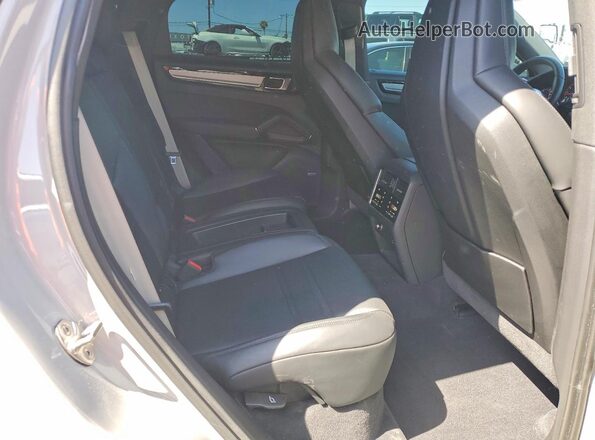 WP1BB2AYXPDA30563 2023 PORSCHE CAYENNE Серый Вид подкапотного пространства