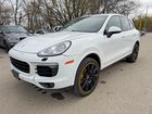 2018 Porsche Cayenne Белый vin: WP1AA2A21JKA02261