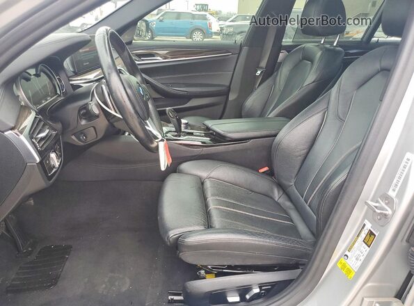 WBAJA5C39HWA35133 2017 BMW OTHER Silver Widok deski rozdzielczej