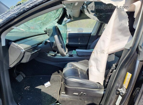 5YJYGDEE9MF077368 2021 TESLA MODEL Y Серый Вид панели приборов