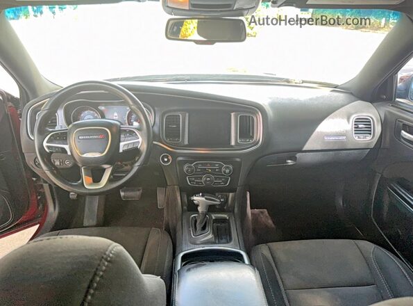 2C3CDXCT8JH133669 2018 DODGE CHARGER Красный Вид задних сидений
