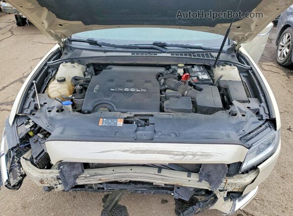1LN6L9SK9J5601251 2018 LINCOLN CONTINENTA Бежевый Вид задней части салона