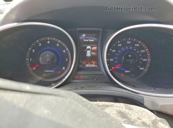 5XYZU3LB1GG307658 2016 HYUNDAI SANTA White Widok tylnych siedzeń