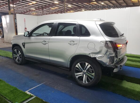 JA4ARUAU9TU014442 2026 MITSUBISHI OUTLANDER Серебряный 