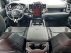 2026 Ram 1500 Laramie Серебряный vin: 1C6SRFJPXTN255511