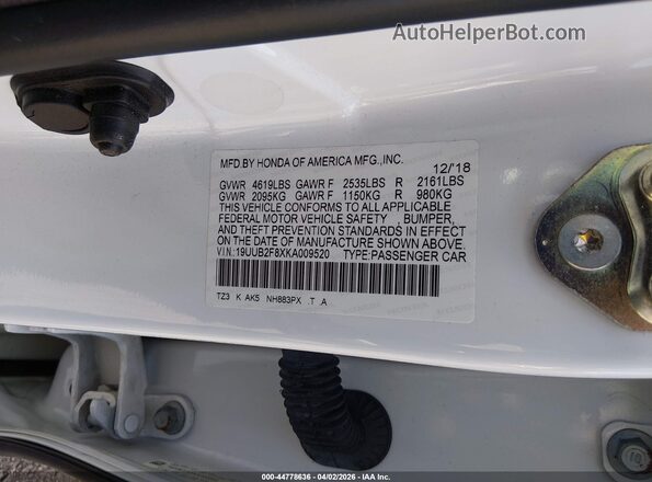 19UUB2F8XKA009520 2019 ACURA TLX Белый Вид подкапотного пространства