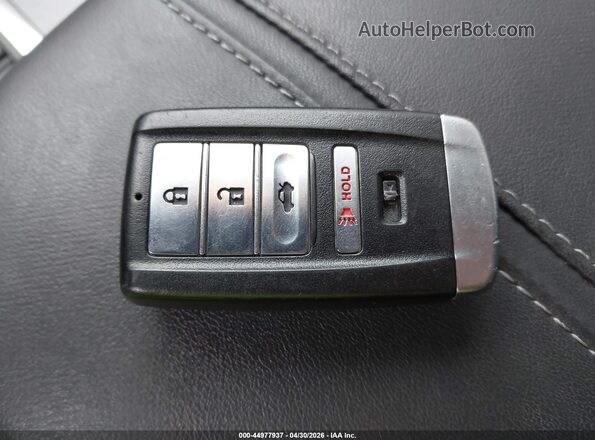 19UUB3F63KA002476 2019 ACURA TLX Белый Вид панели приборов