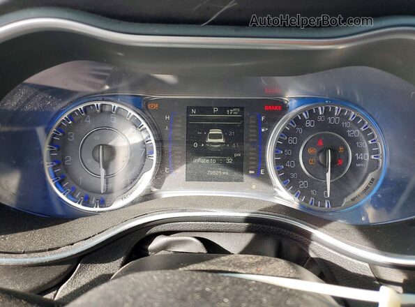 1C3CCCAB3GN127901 2016 CHRYSLER 200 Gray Vista del cuadro de instrumentos