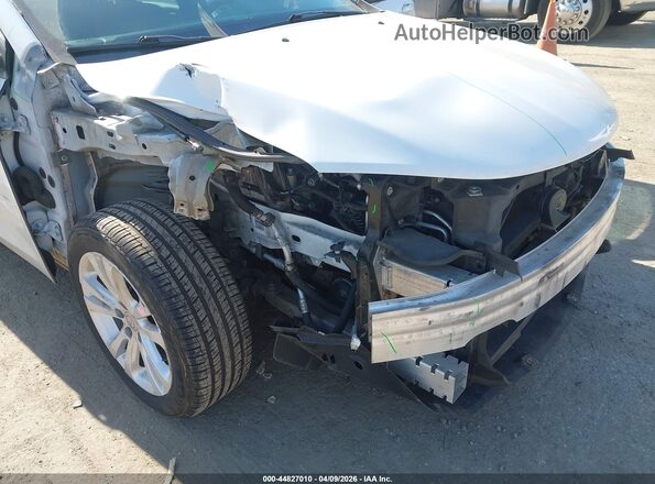1C3CCCAB8GN136285 2016 CHRYSLER 200 White Widok z przodu