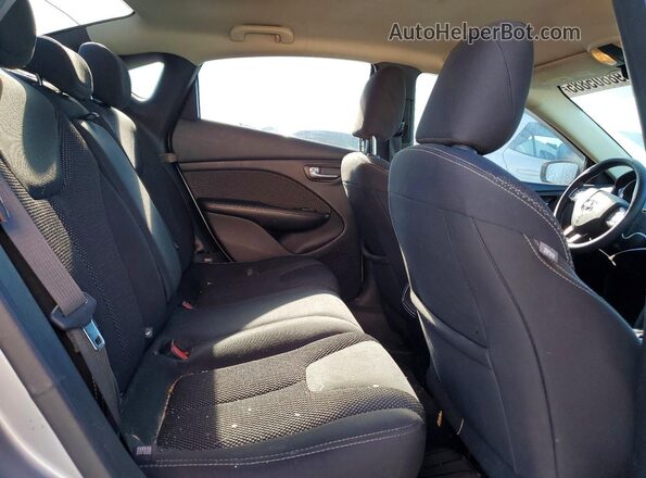 1C3CDFBB9GD667580 2016 DODGE DART Silver Вид задніх сидінь