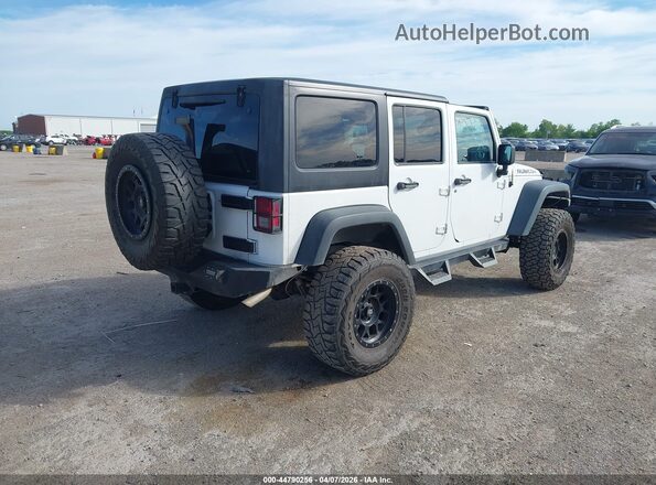 1C4BJWFG2GL137950 2016 JEEP WRANGLER UNLIMITED White Tył prawy