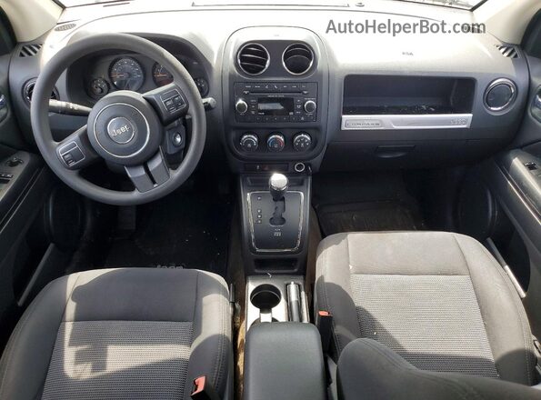 1C4NJCBAXHD211124 2017 JEEP COMPASS Silver Առջևի վահանակի տեսք