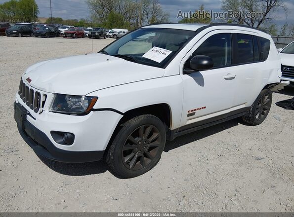 1C4NJCBB3HD136159 2017 JEEP COMPASS White Przód lewy