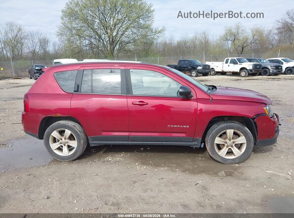 1C4NJDBB5HD106893 2017 JEEP COMPASS Бордовый Вид задней части салона