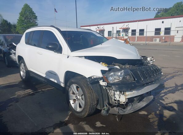 1C4NJDBB6HD190111 2017 JEEP COMPASS Белый Передняя правая четверть