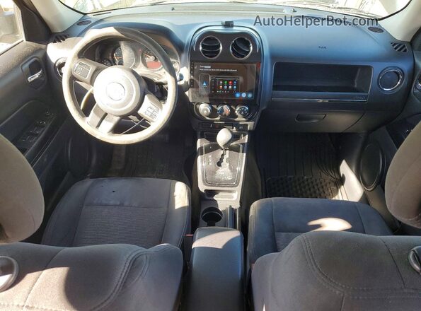 1C4NJPBA7GD769227 2016 JEEP PATRIOT Black Widok deski rozdzielczej