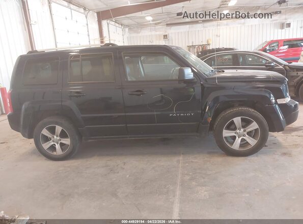 1C4NJRFB3GD745974 2016 JEEP PATRIOT Синий Вид задней части салона