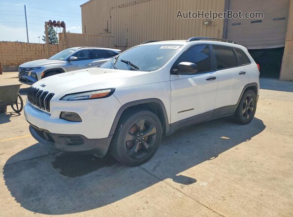 1C4PJLAB0HW502562 2017 JEEP CHEROKEE White Przód lewy