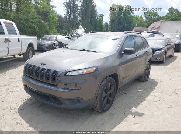 1C4PJLAB0HW514677 2017 JEEP CHEROKEE Серый Передняя левая четверть