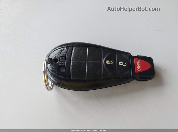 1C4PJLAB2GW143892 2016 JEEP CHEROKEE Серый Вид панели приборов