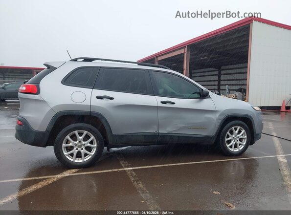 1C4PJLAB2GW143892 2016 JEEP CHEROKEE Серый Вид задней части салона