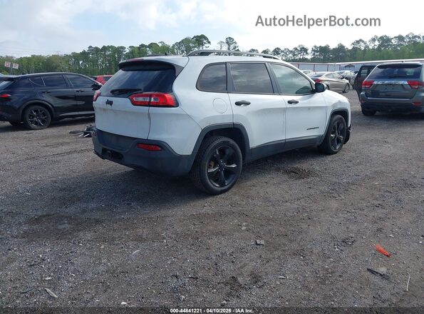 1C4PJLAB2HW502417 2017 JEEP CHEROKEE Белый Задняя правая четверть